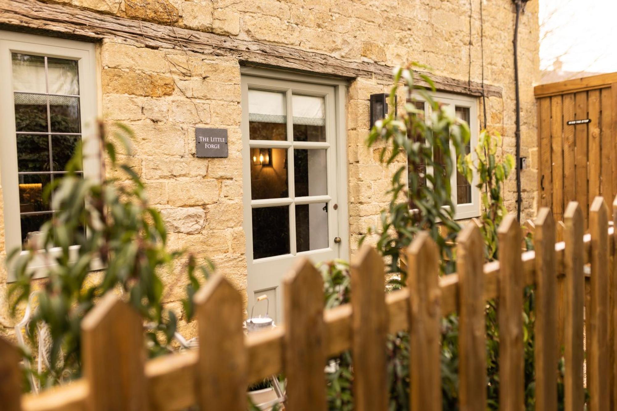 Cotswold Cottage With Hot Tub Bledington Dış mekan fotoğraf